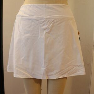 NEW Fila White Platinum Laser Cut Active Tennis Skort Size Medium